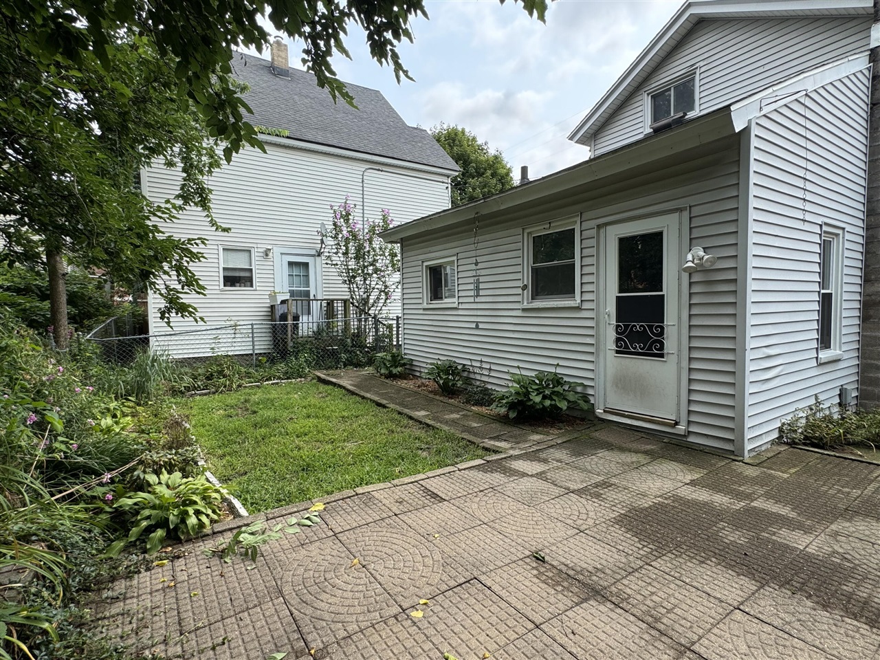 16th image of 711 Veto St, Grand Rapids, MI 49504 | MLS# 70551722