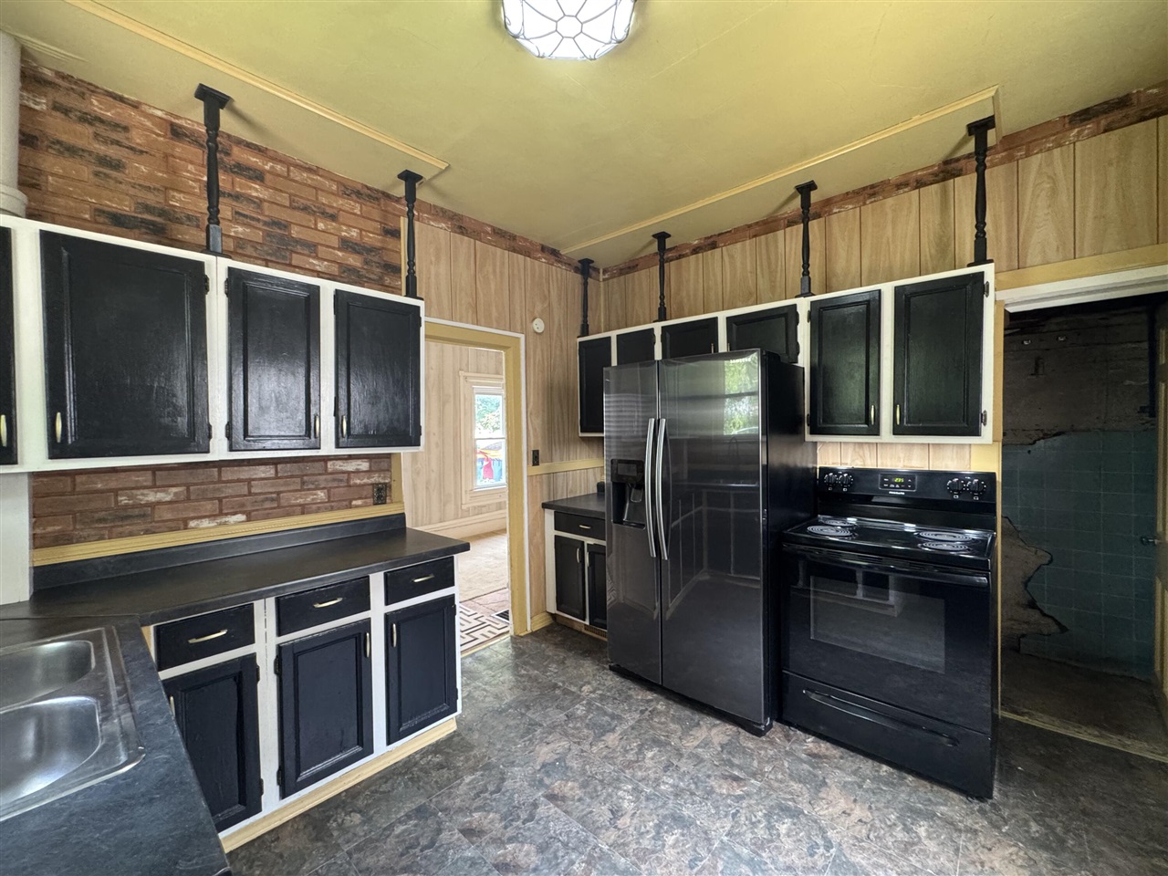 3rd image of 711 Veto St, Grand Rapids, MI 49504 | MLS# 70551722