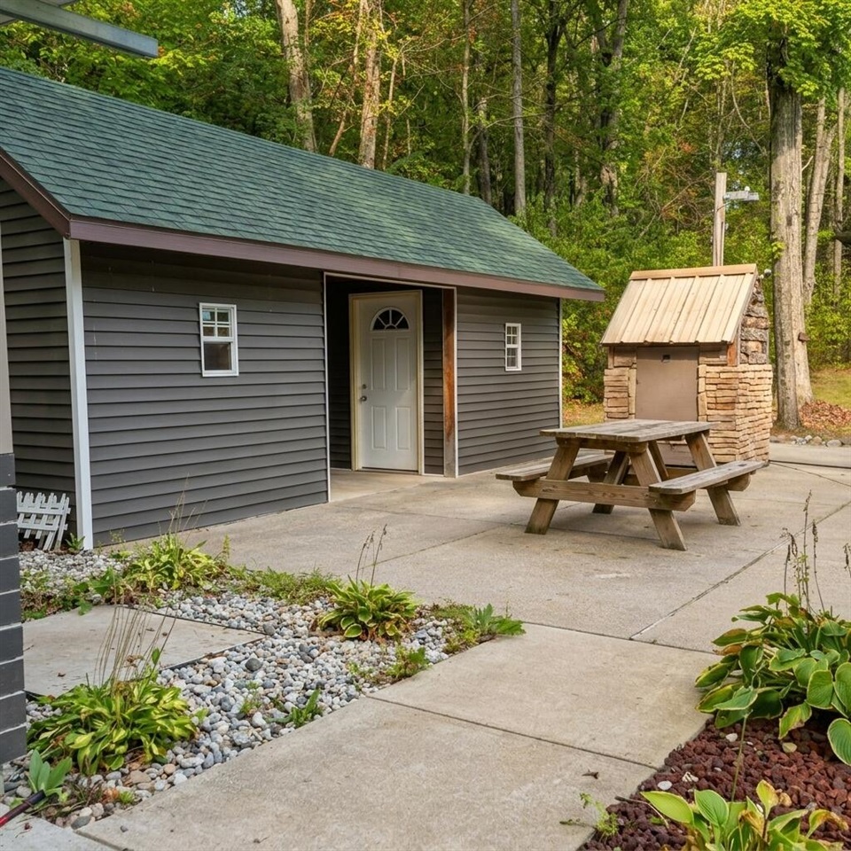 3rd image of 2994 N 6Th St, White Cloud, MI 49349 | MLS# 70551725