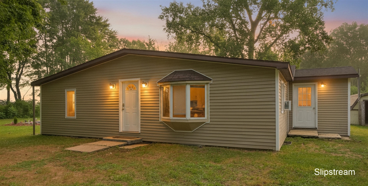 1st image of 1401 S Miner Rd, Crystal, MI 48818 | MLS# 70551739