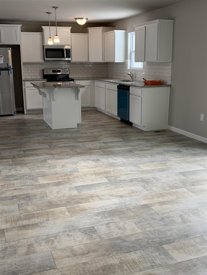 2nd image of 1453 Weatherstone Ln, Howell, MI 48843 | MLS# 70551741