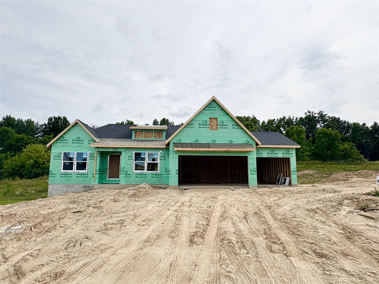 1st image of 8332 Kettle Oak Dr, Alto, MI 49302 | MLS# 70551754