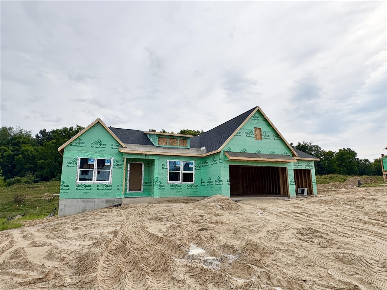 2nd image of 8332 Kettle Oak Dr, Alto, MI 49302 | MLS# 70551754