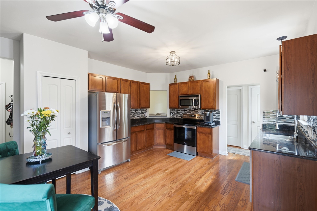 2nd image of 50002 Jackson Ln, Canton, MI 48188 | MLS# 70551793