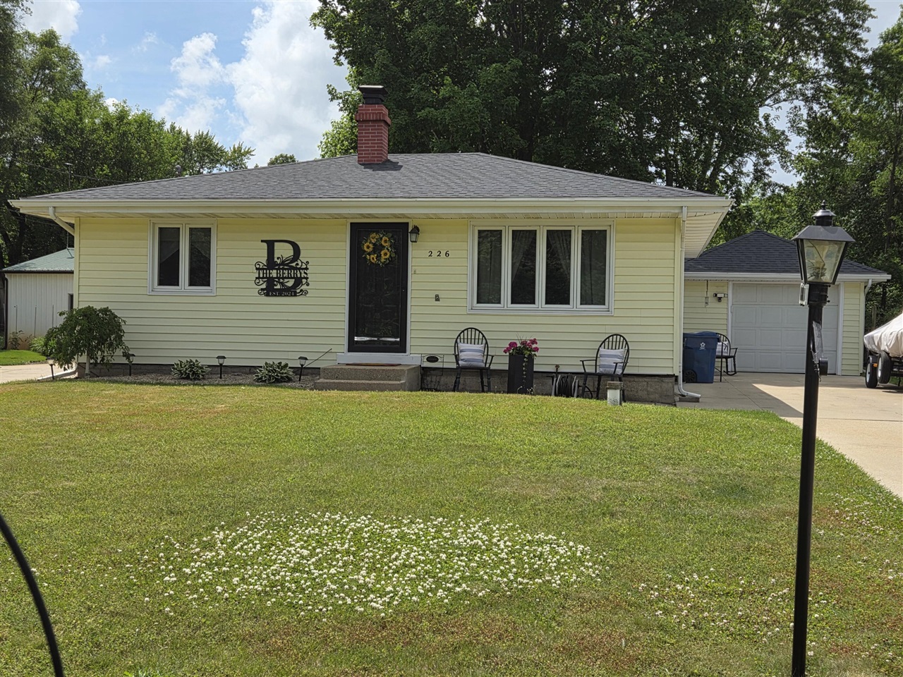 1st image of 226 Cherokee St, Battle Creek, MI 49014 | MLS# 70551810
