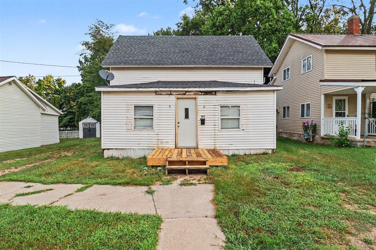 1st image of 164 Deming Rd, Shelby, MI 49455 | MLS# 70551865