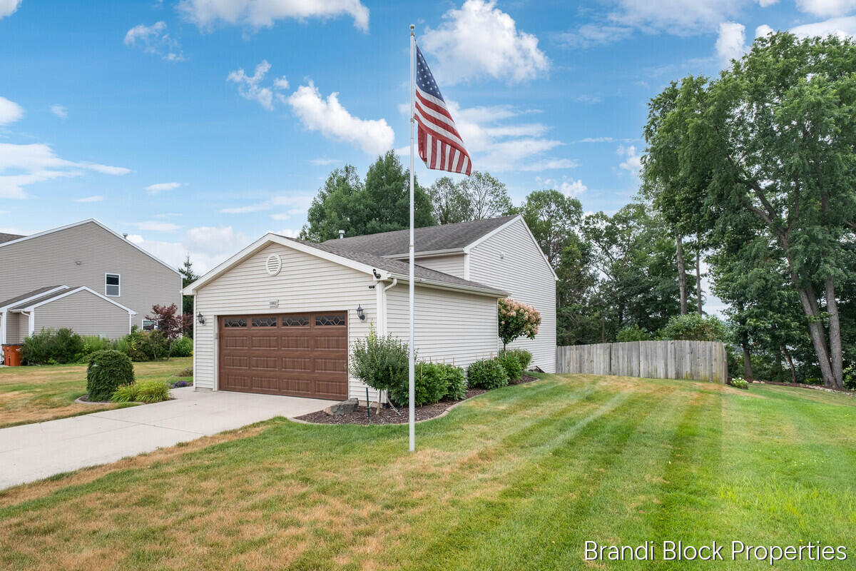 3rd image of 11662 Barnsley Rd, Lowell, MI 49331 | MLS# 70551882