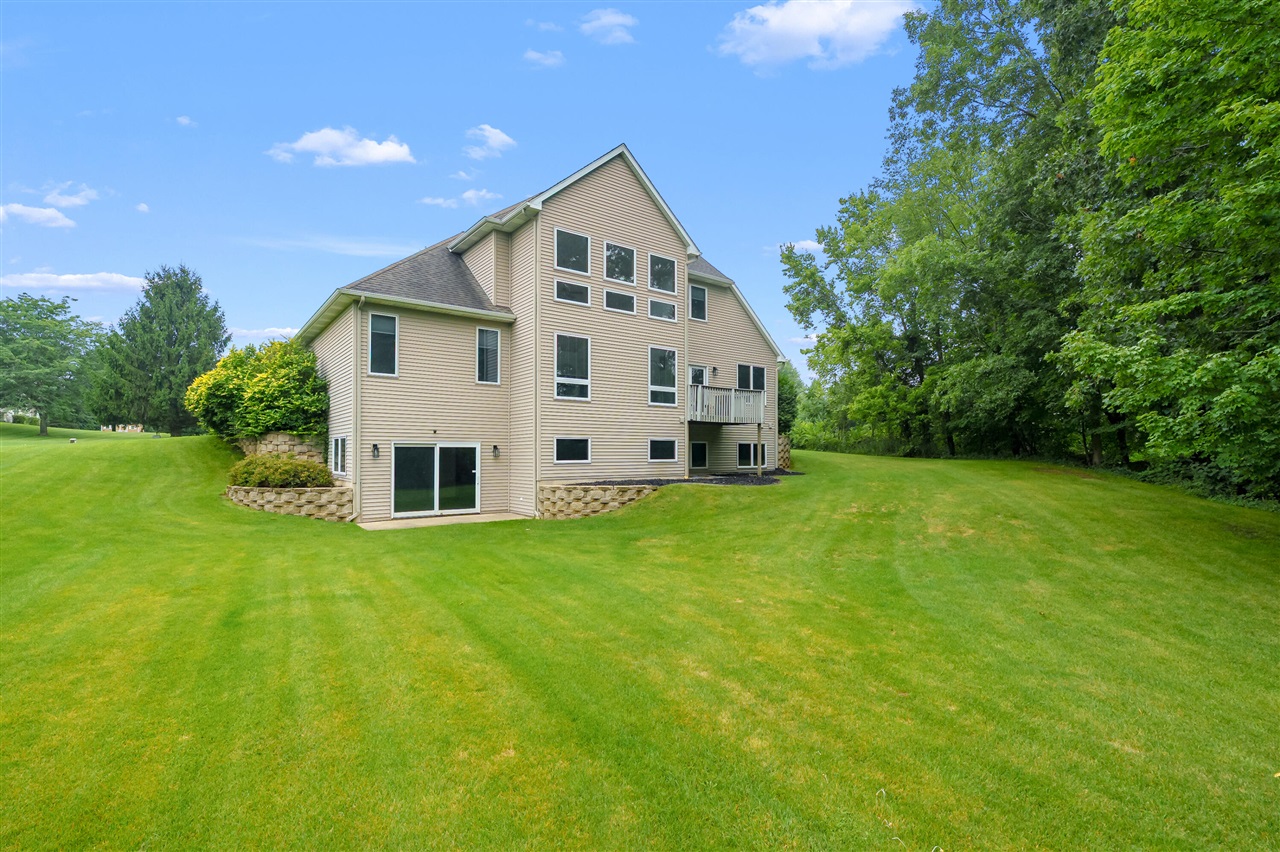 Photo 3 of Single family home for sale at 16121 Indian Valley St, Schoolcraft, MI 49087 | MLS# 70551883 | Listing updated on 2026-09-18