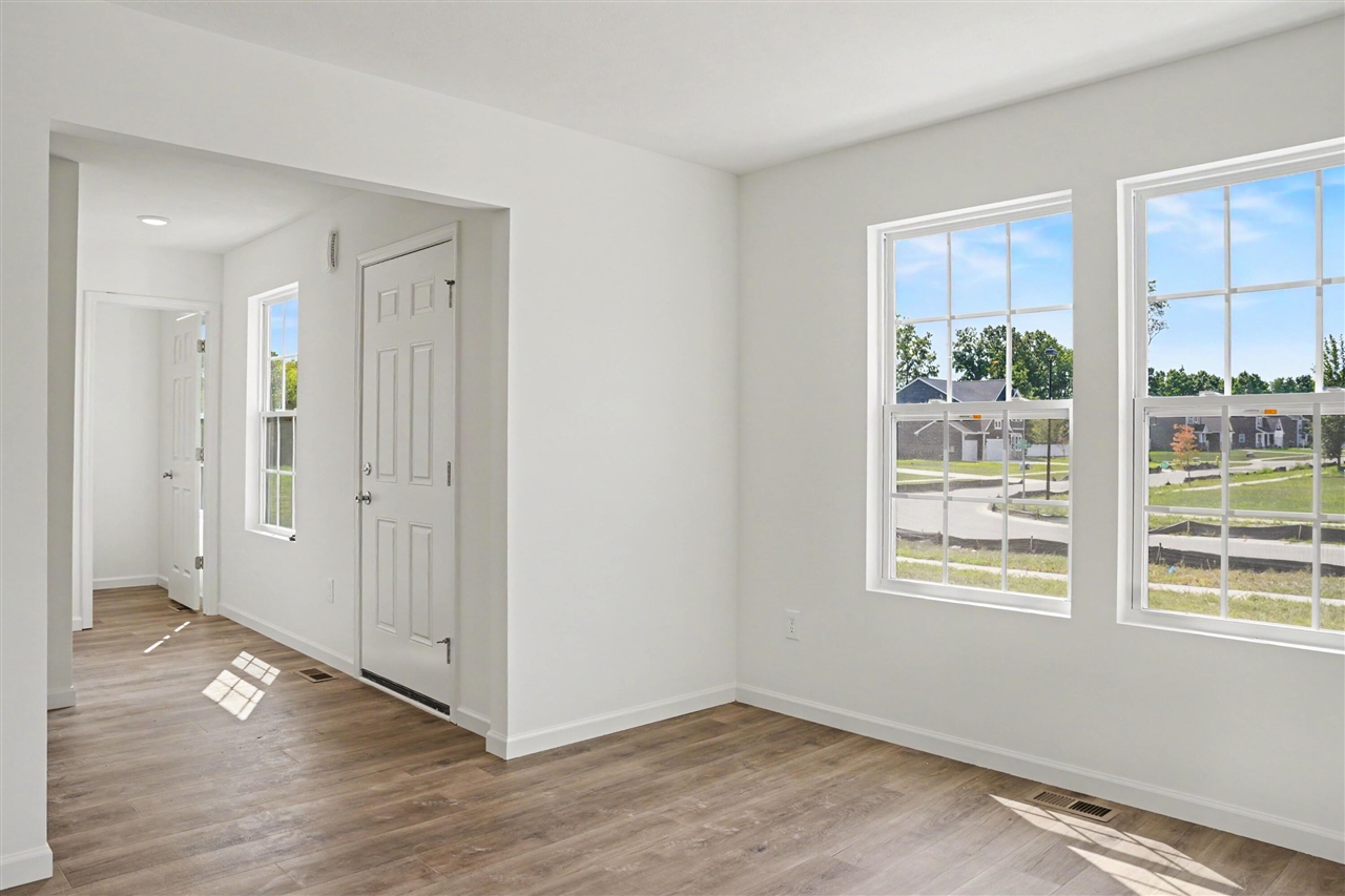 Photo 3 of Single family home for sale at 5066 Buxton Trl, Kalamazoo, MI 49009 | MLS# 70551919 | Listing updated on 2026-10-07