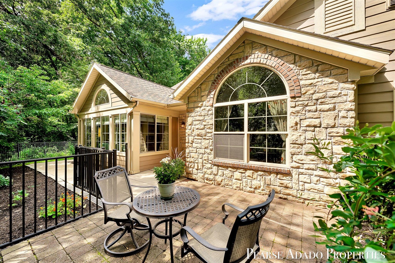 2nd image of 1033 Bridge Crest Dr, Ada, MI 49301 | MLS# 70551927