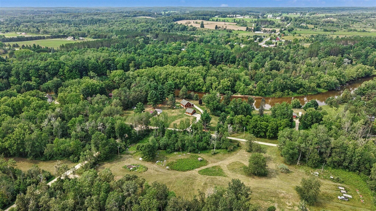 5th image of 7998 Trout Haven Dr, Evart, MI 49631 | MLS# 70551955