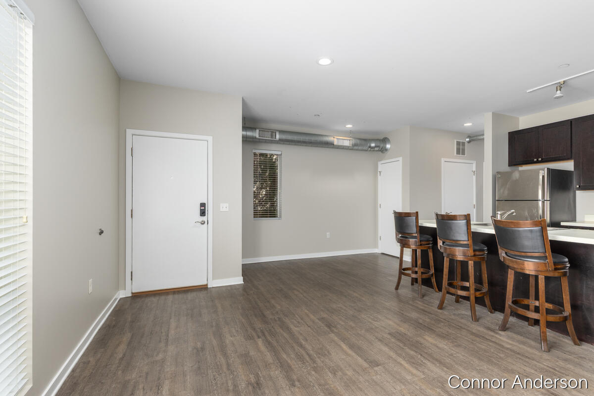 2nd image of 600 Douglas St #600B, Grand Rapids, MI 49504 | MLS# 70551967