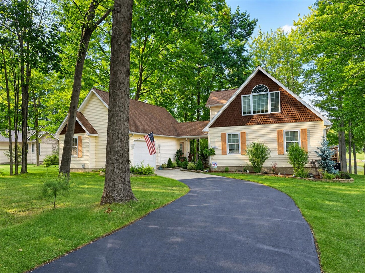 image of 9592 Fawn Lake Dr, Stanwood, MI 49346 | MLS# 70552017
