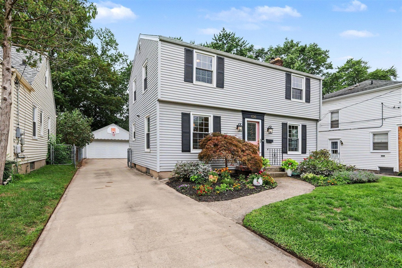 2nd image of 636 Hoyt St, Grand Rapids, MI 49507 | MLS# 70552087