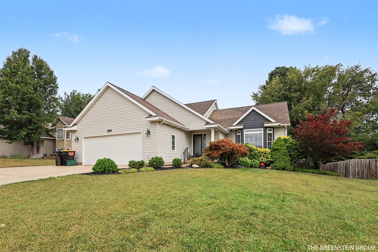 3rd image of 2531 Ridge Top Dr, Byron Center, MI 49315 | MLS# 70552096