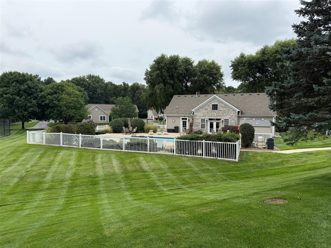 2nd image of 148 Ashton Highlands Dr #72, Battle Creek, MI 49015 | MLS# 70552114