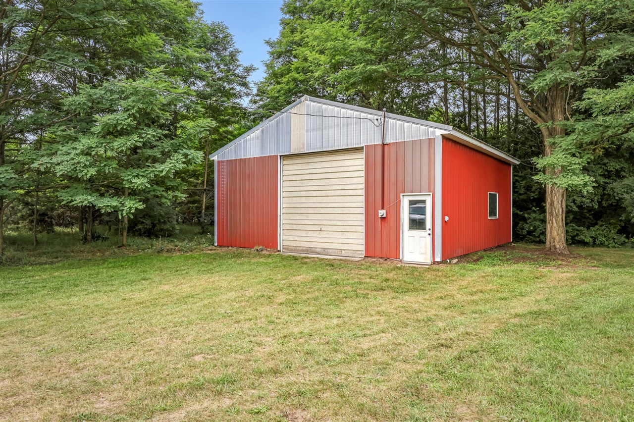Photo 4 of Single family home for sale at 6667 N 126th Avenue, Hart, MI 49420 | MLS# 70552144 | Listing updated on 2026-09-02