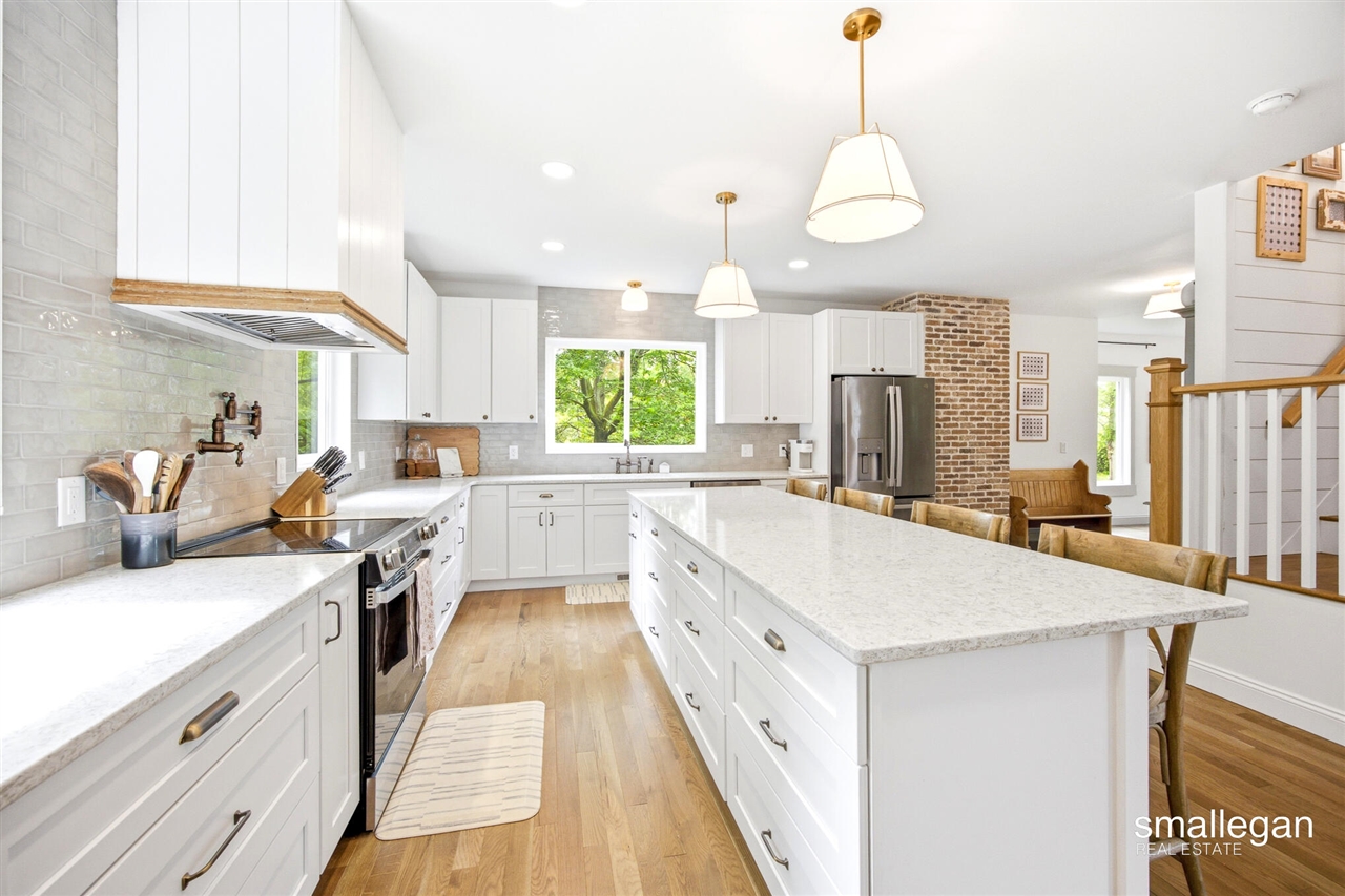 4th image of 8881 2 Mile Rd, Ada, MI 49301 | MLS# 70552152