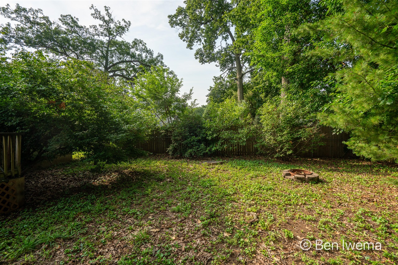 22nd image of 4623 Grantwood Ave, Kentwood, MI 49508 | MLS# 70552190