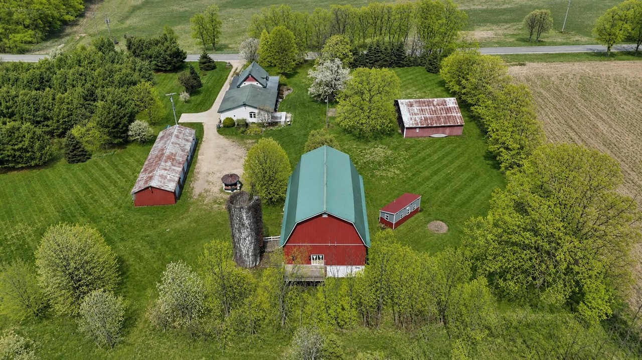 1st image of 11481 Cressey Rd, Plainwell, MI 49080 | MLS# 70552192