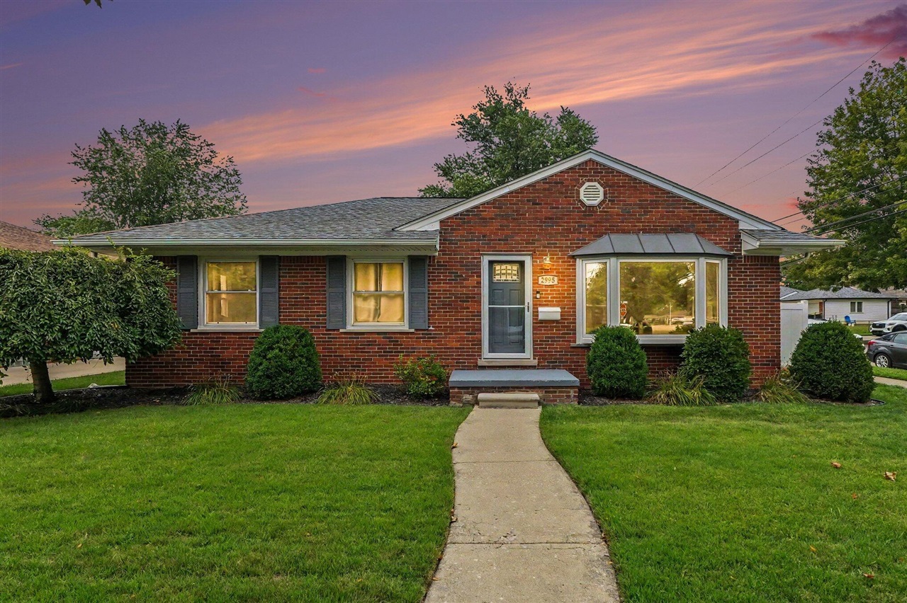 1st image of 2995 Anna Ct, Trenton, MI 48183 | MLS# 70552195
