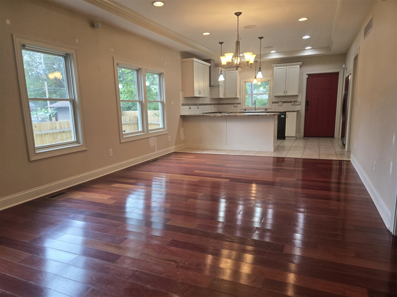 3rd image of 1247 Mc Alister Ave, Benton Harbor, MI 49022 | MLS# 70552213