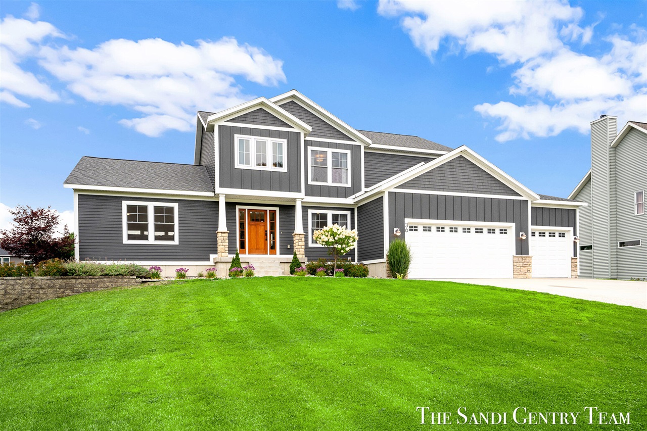 3rd image of 36 W Farr Rd, Norton Shores, MI 49444 | MLS# 70552223