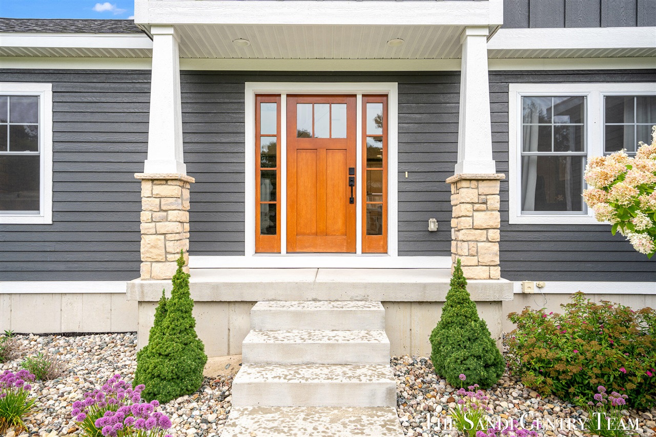 5th image of 36 W Farr Rd, Norton Shores, MI 49444 | MLS# 70552223