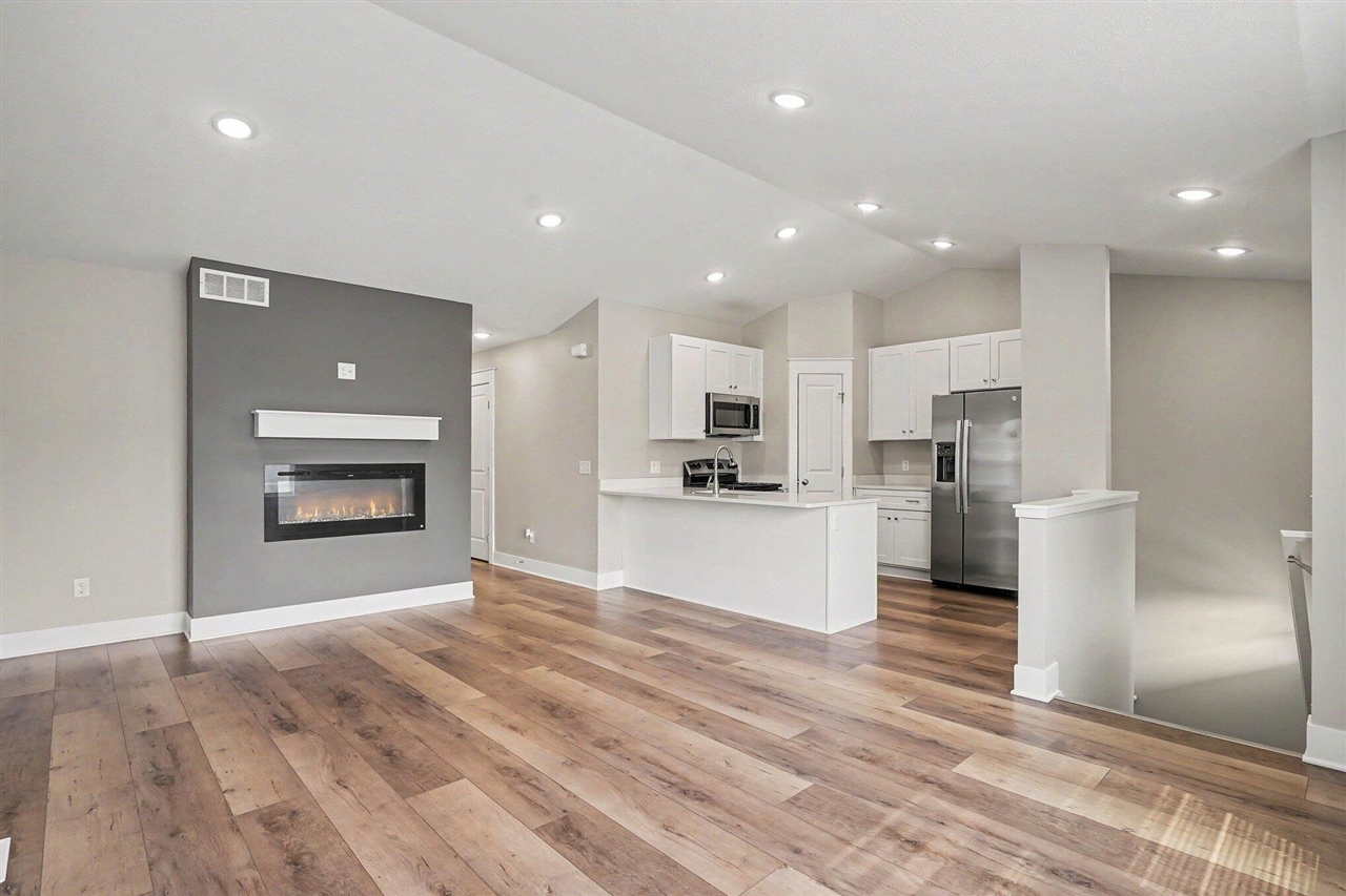 5th image of 2118 Sherwood Ave, Holland, MI 49423 | MLS# 70552236