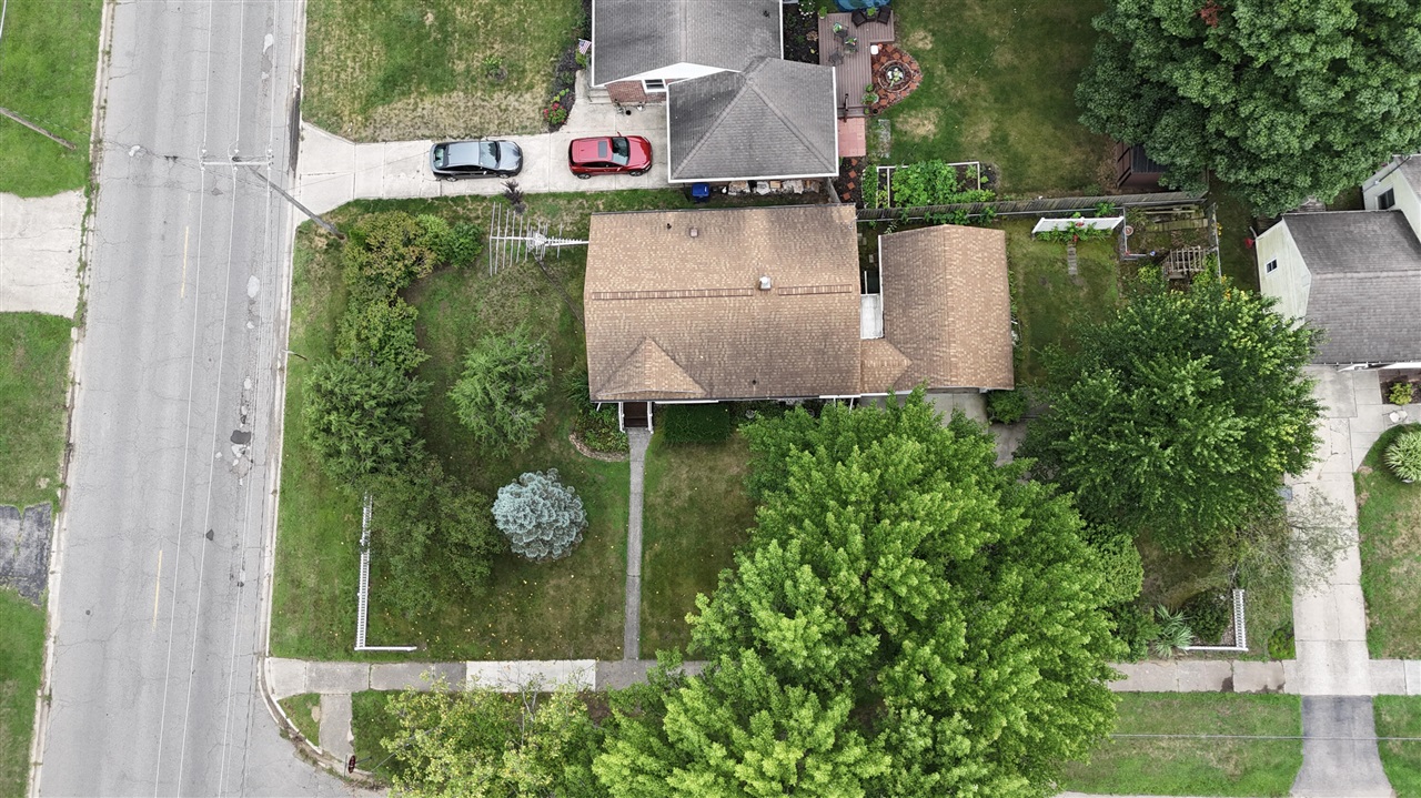 19th image of 624 Helena St, Dowagiac, MI 49047 | MLS# 70552242