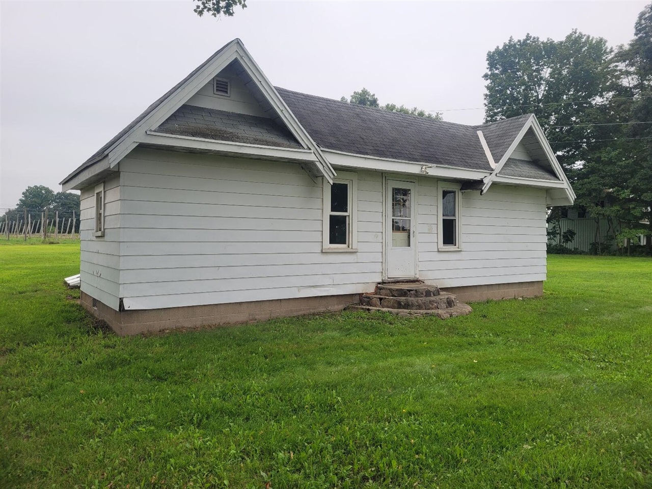4th image of 37646 Paw Paw Rd, Paw Paw, MI 49079 | MLS# 70552266