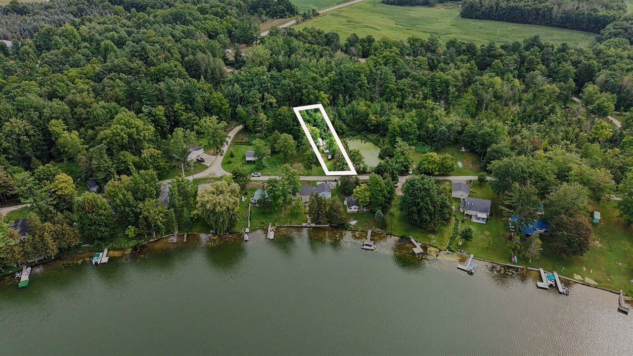 38th image of 2895 S Spring Dr, Fremont, MI 49412 | MLS# 70552291