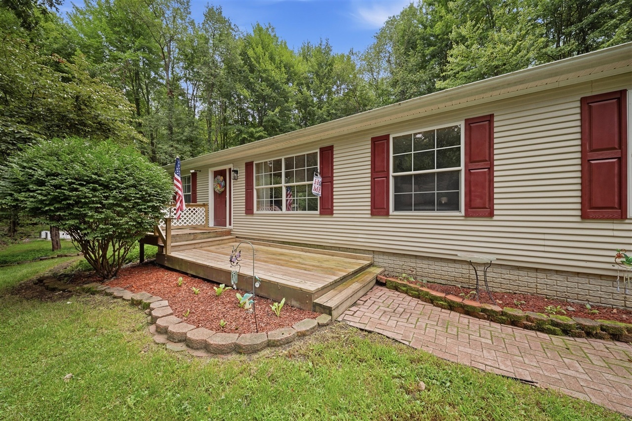 2nd image of 10641 Coopersfield Rd, Chelsea, MI 48118 | MLS# 70552292