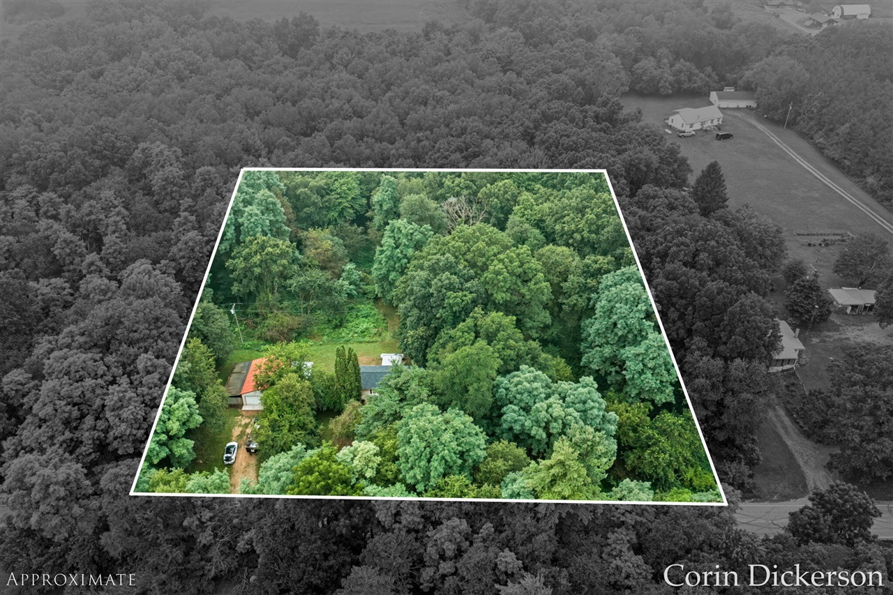 2nd image of 13790 Hutchinson Rd, Dowling, MI 49050 | MLS# 70552301