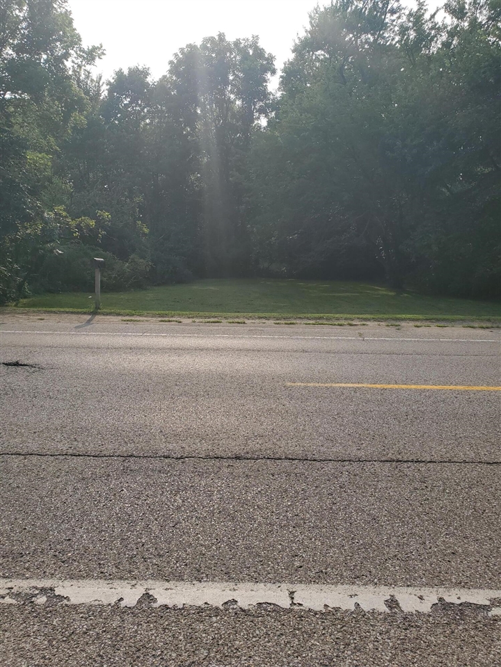 5th image of 431 N Crystal Ave, Benton Harbor, MI 49022 | MLS# 70552348
