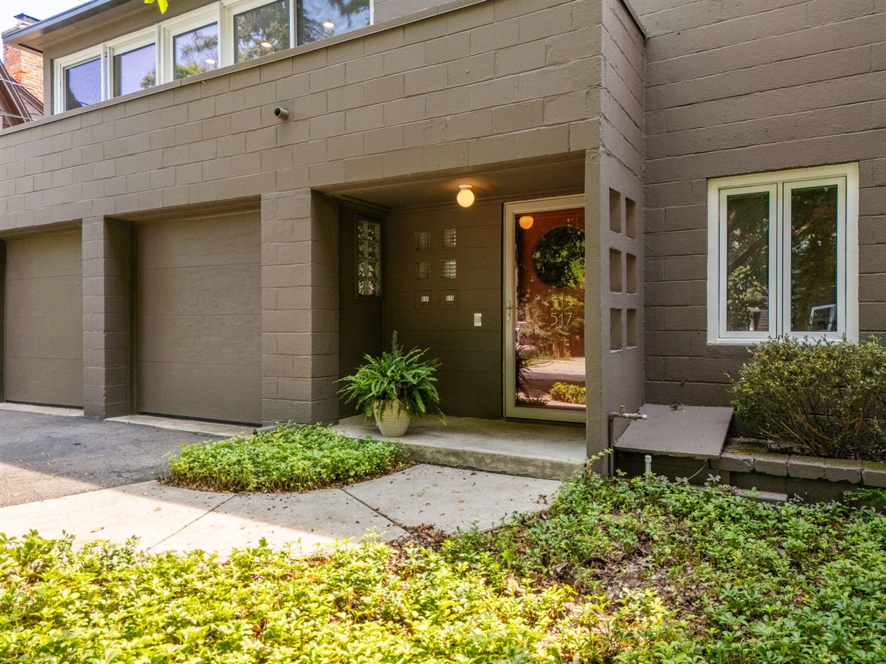 1st image of 517 515 Oswego St, Ann Arbor, MI 48104 | MLS# 70552361