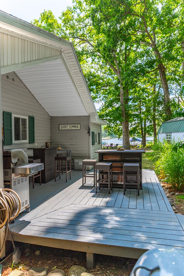5th image of 9728 Lakeview Dr, Jerome, MI 49249 | MLS# 70552363