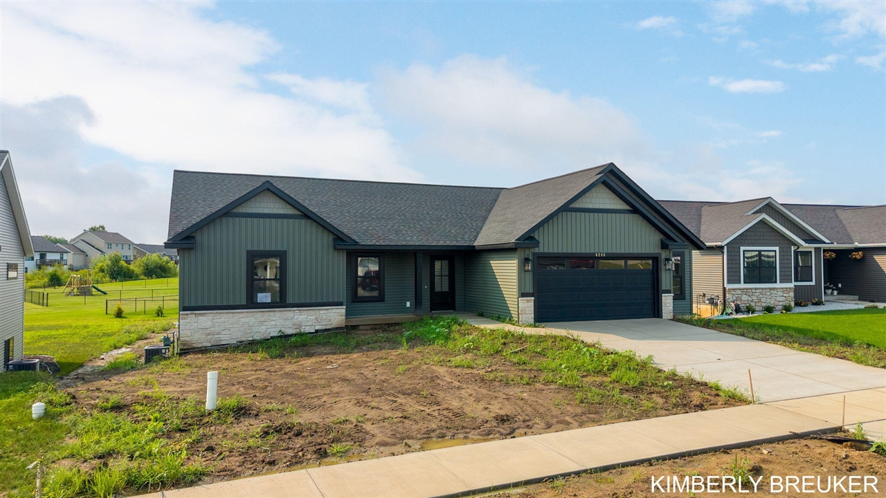 3rd image of 6286 Roman Rd, Allendale, MI 49401 | MLS# 70552389
