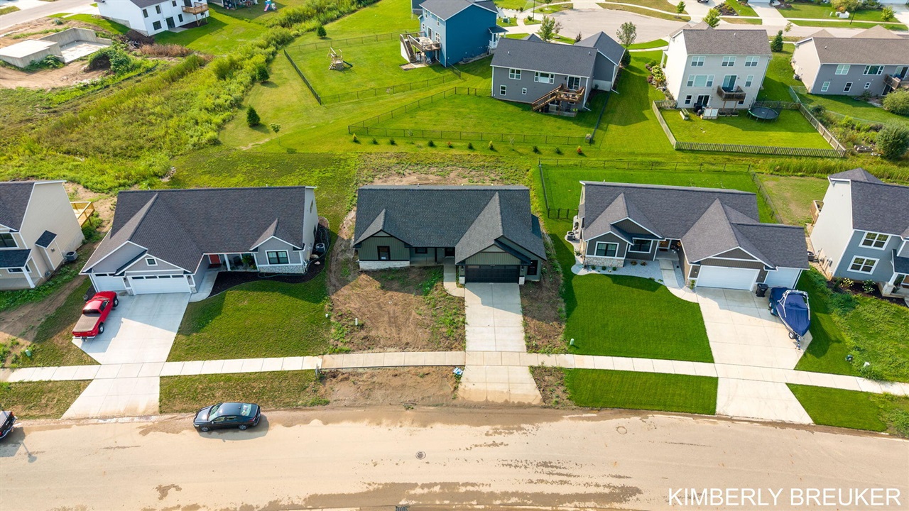 4th image of 6286 Roman Rd, Allendale, MI 49401 | MLS# 70552389