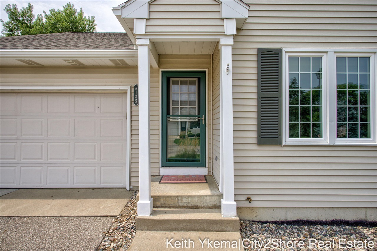 4th image of 6185 Gleneagle Highlands Dr, Hudsonville, MI 49426 | MLS# 70552404