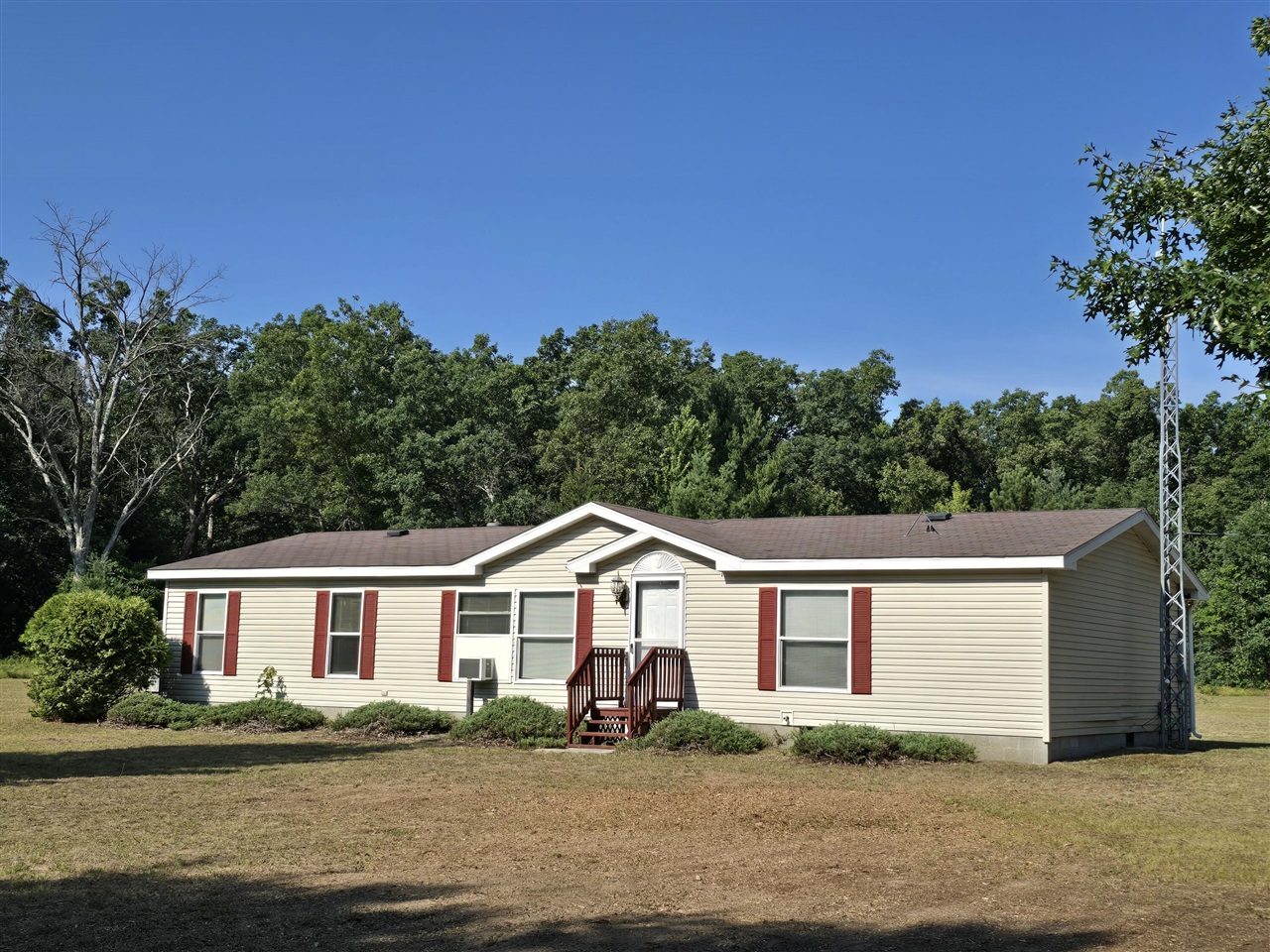 1st image of 6809 N Centerline Rd, White Cloud, MI 49349 | MLS# 70552416