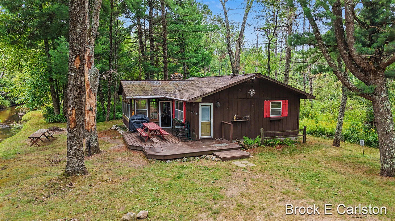 2nd image of 1263 W 88th St, Baldwin, MI 49304 | MLS# 70552433