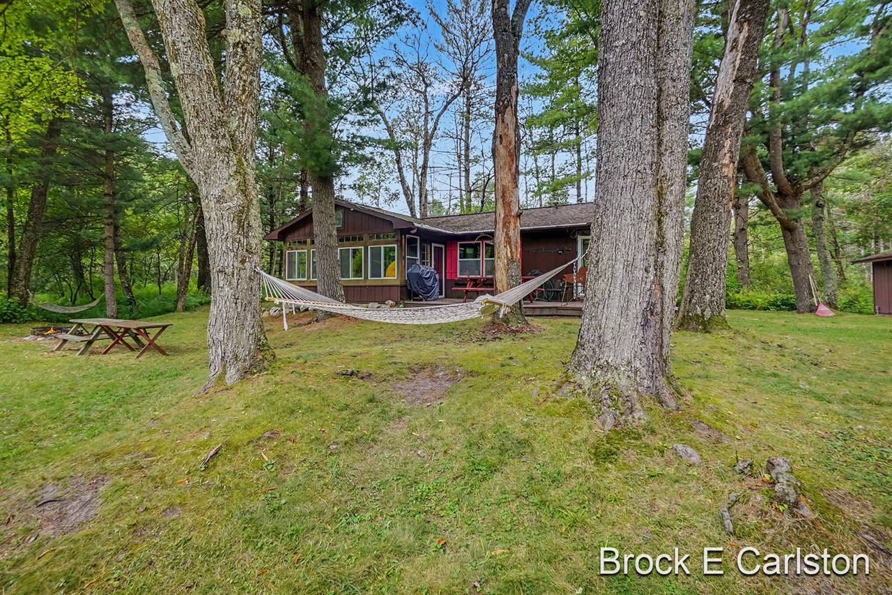 image of 1263 W 88th St, Baldwin, MI 49304 | MLS# 70552433