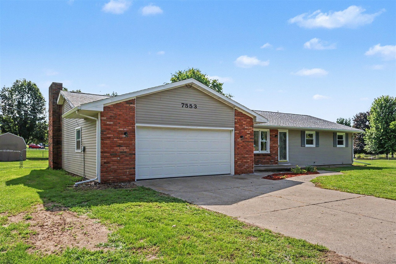 2nd image of 7553 Napoleon Rd, Jackson, MI 49201 | MLS# 70552475