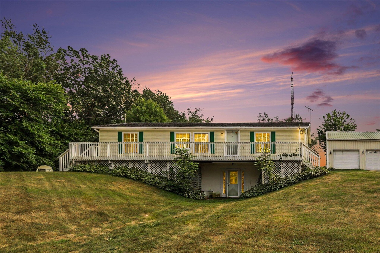 2nd image of 4188 K Dr, East Leroy, MI 49051 | MLS# 70552491