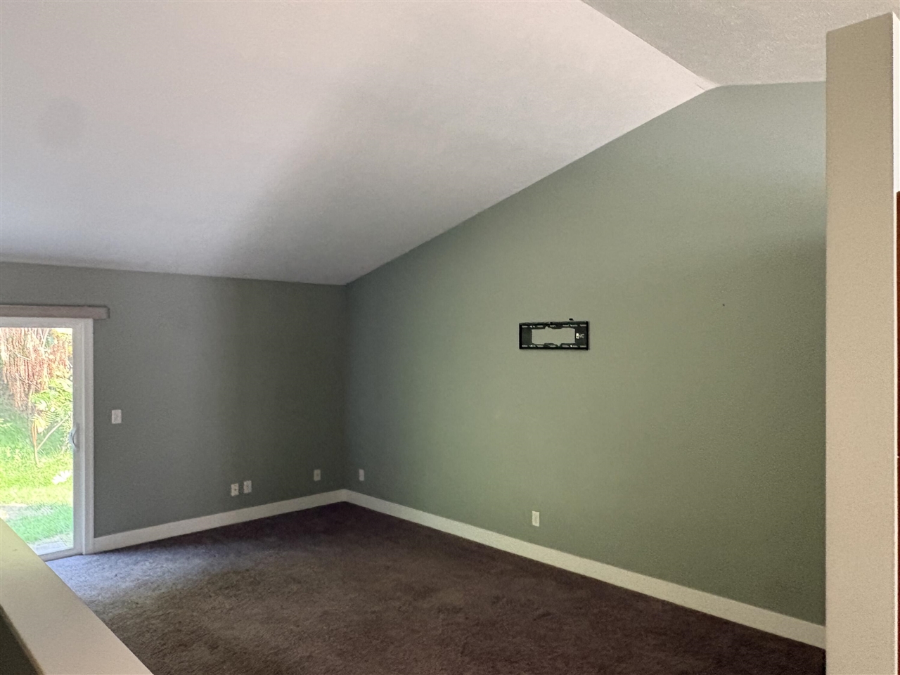 3rd image of 4207 Sand Valley Dr #9, Rockford, MI 49341 | MLS# 70552510