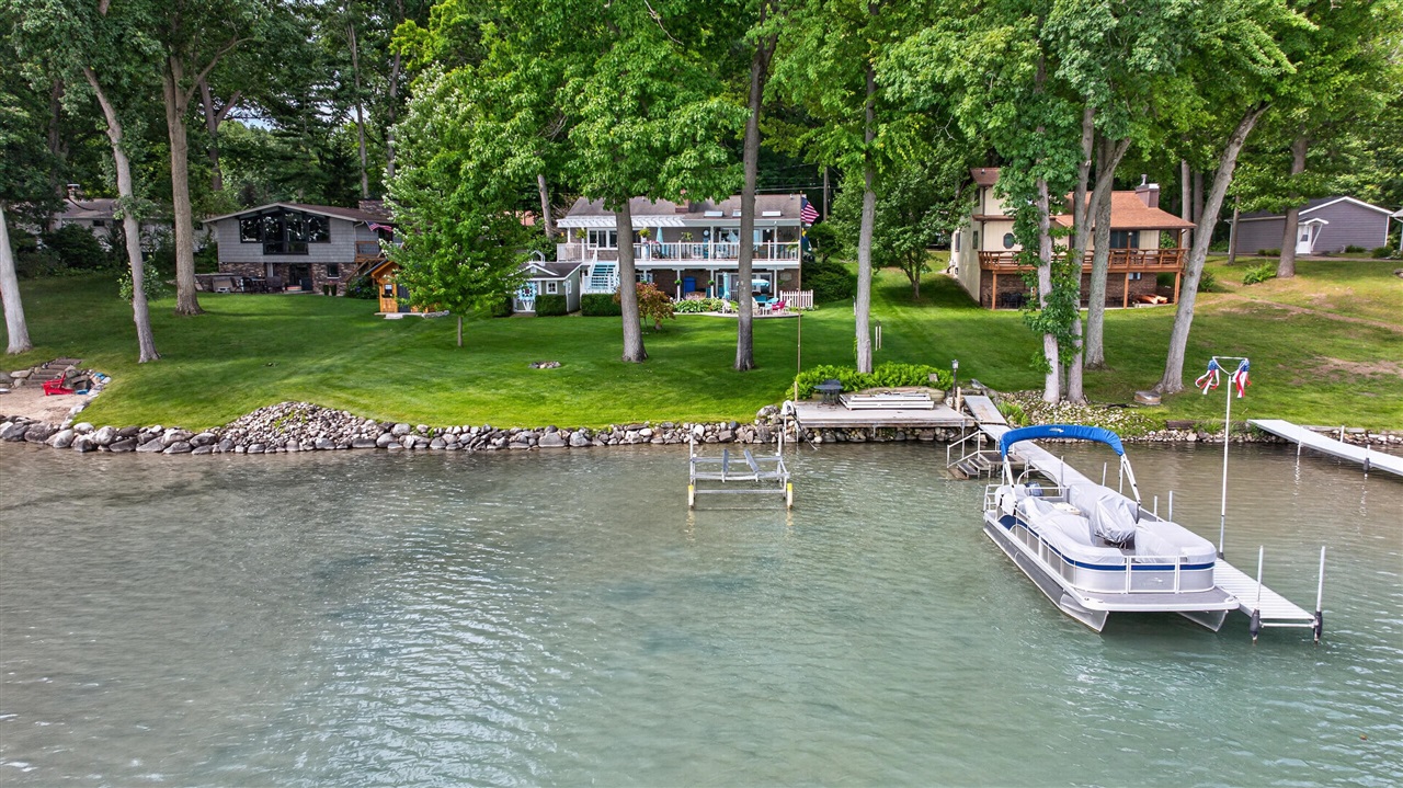 2nd image of 1706 Little Dr, Horton, MI 49246 | MLS# 70552519
