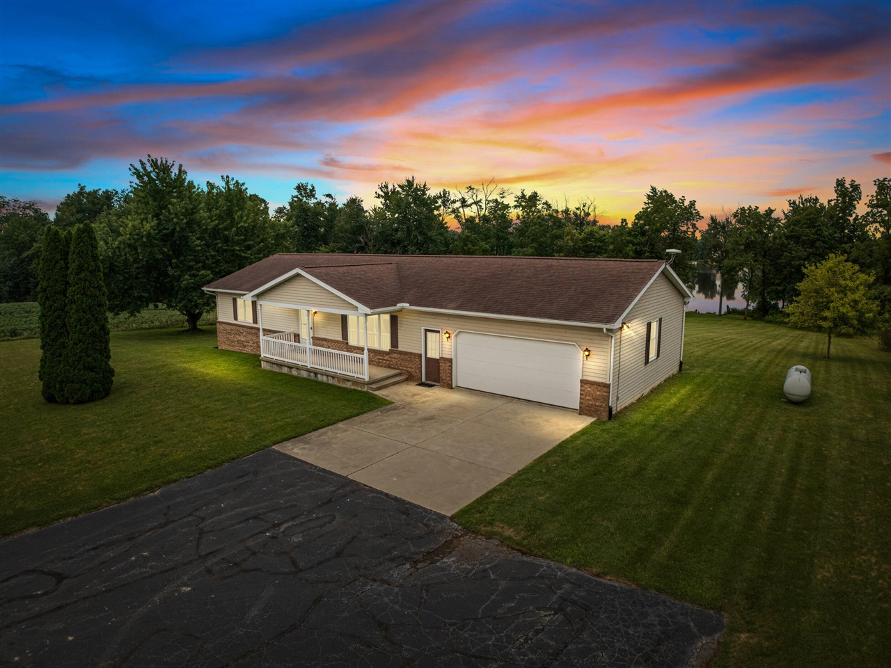 1st image of 14111 Lime Lake Rd, Hudson, MI 49247 | MLS# 70552596