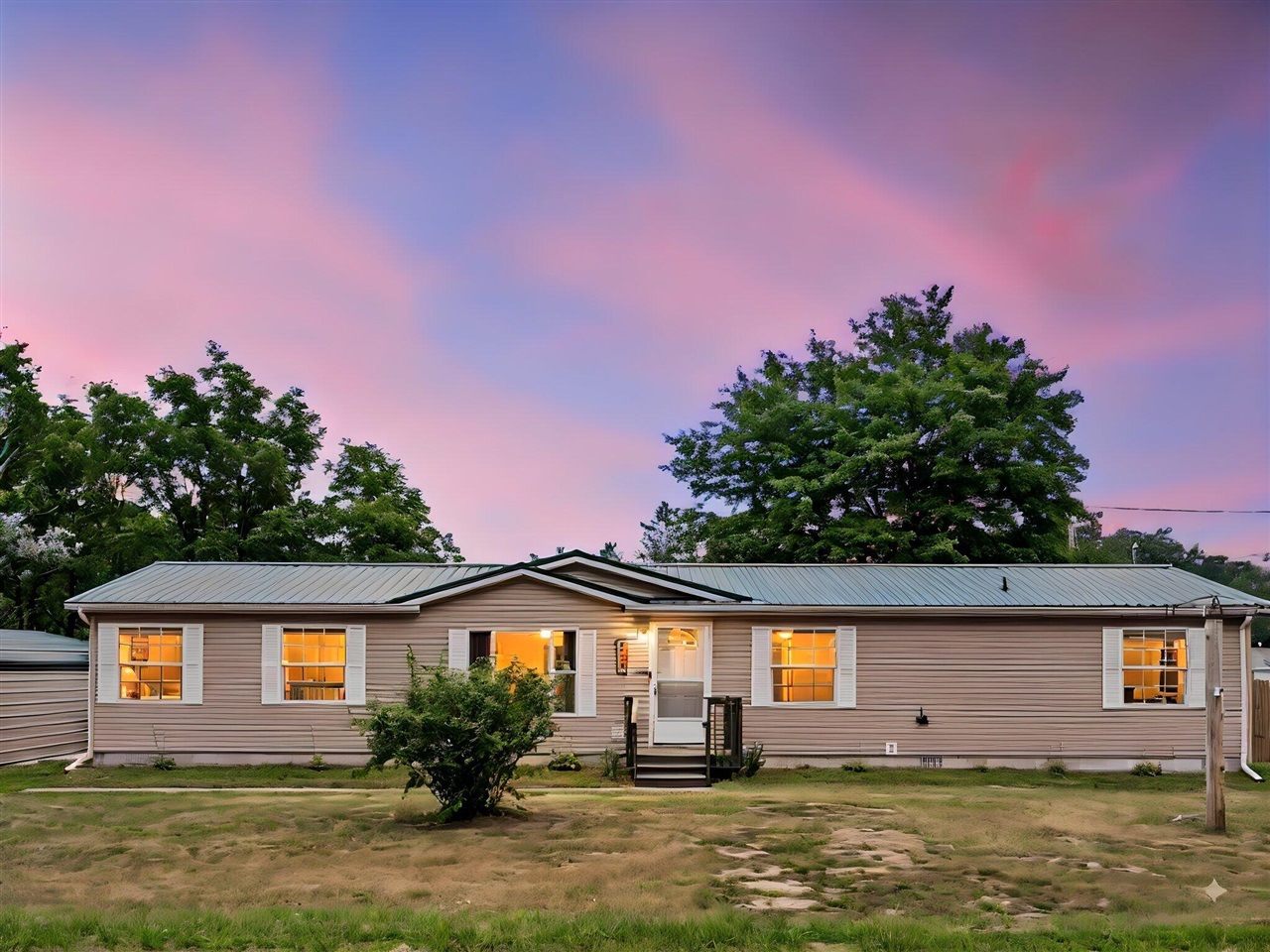 1st image of 766 E Adda St, White Cloud, MI 49349 | MLS# 70552597