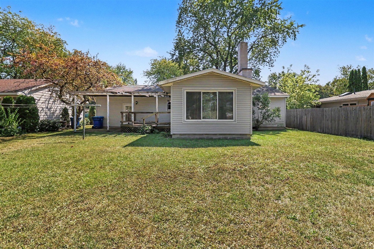 Photo 2 of Single family home for sale at 306 W Beryl St, Scottville, MI 49454 | MLS# 70552599 | Listing updated on 2026-09-03